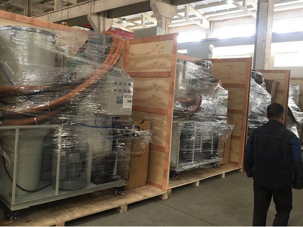環(huán)保無塵回收式噴砂機
